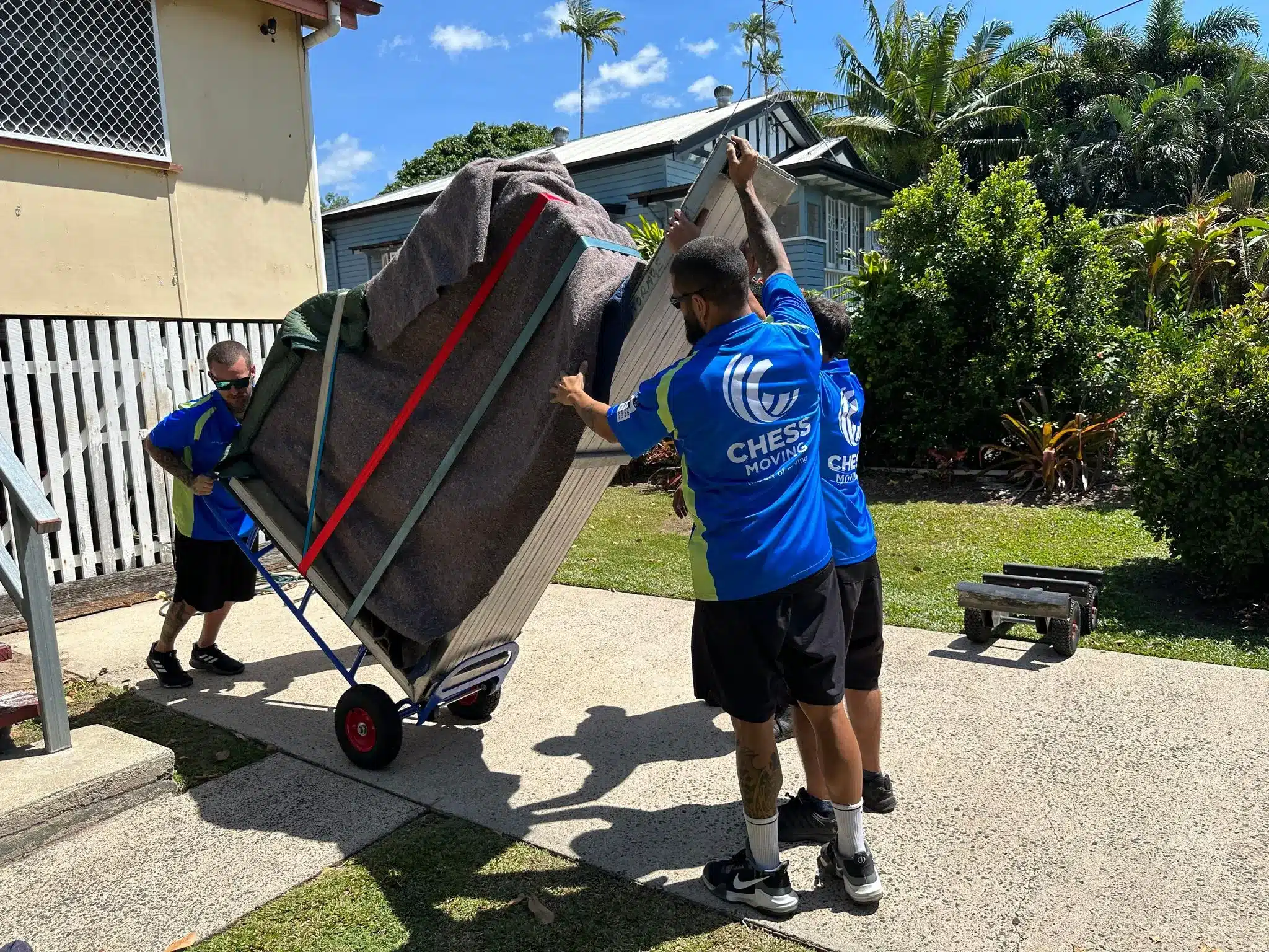 How to Safely Move Furniture, Antiques & Fragile Items